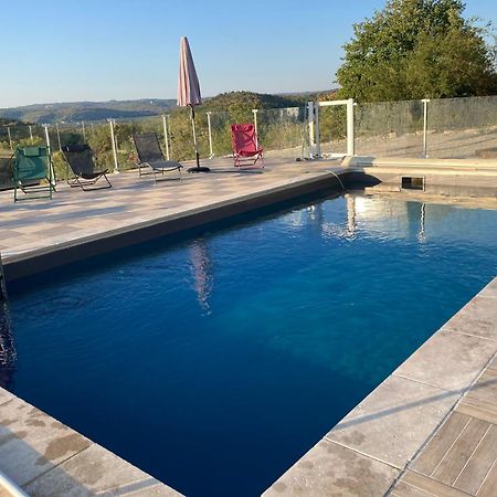 La Roulotte Clerelu - Du Domaine Des Ramonets Pension Cahors Buitenkant foto