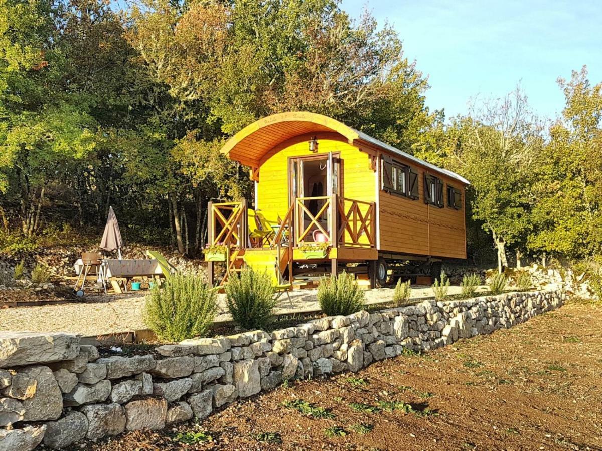 La Roulotte Clerelu - Du Domaine Des Ramonets Pension Cahors Buitenkant foto